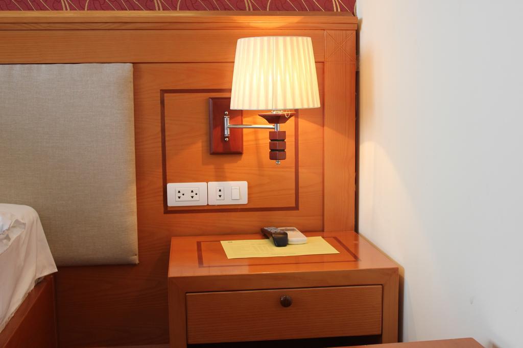Hanoi Legacy Hotel - Hoan Kiem Εξωτερικό φωτογραφία